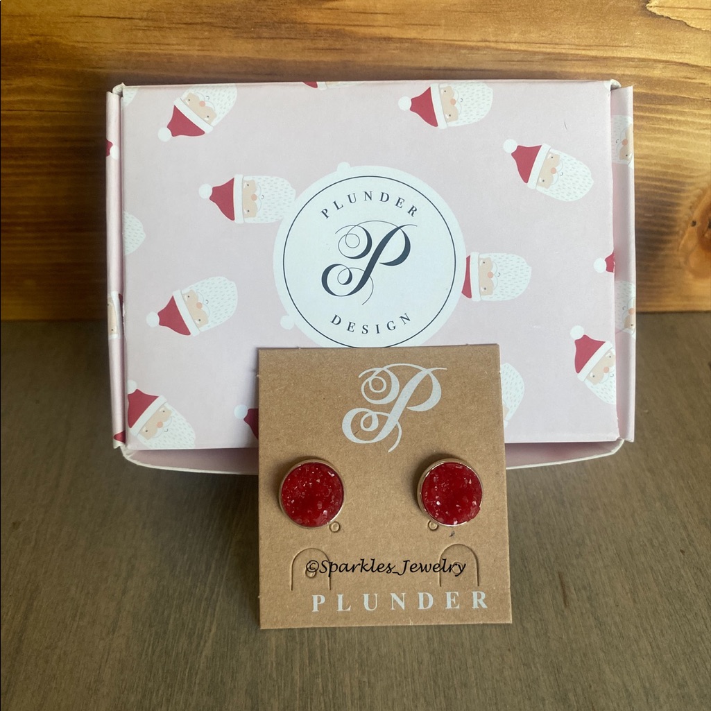 Plunder Jolie Earrings - Red Druzy Set In Silver 5 Studs 13$